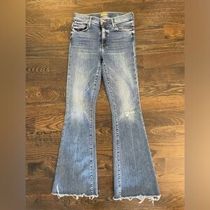 MOTHER Jeans- The Weekender Fray